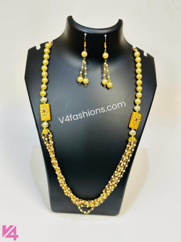 beautiful yellow stone - pearl long necklace