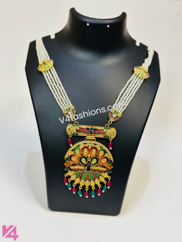 Peacock design pendant long peral necklace Set